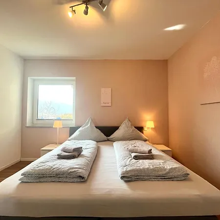 Appartement Sonnenterrasse, 1-4 Personen, 2 Schlafzimmer, Grosse Terrasse