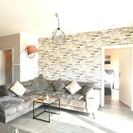 Sonnenterrasse, 1-4 Personen, 2 Schlafzimmer, Grosse Terrasse Appartement