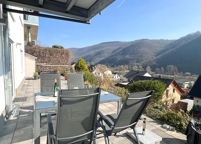 Sonnenterrasse, 1-4 Personen, 2 Schlafzimmer, Grosse Terrasse Apartamento