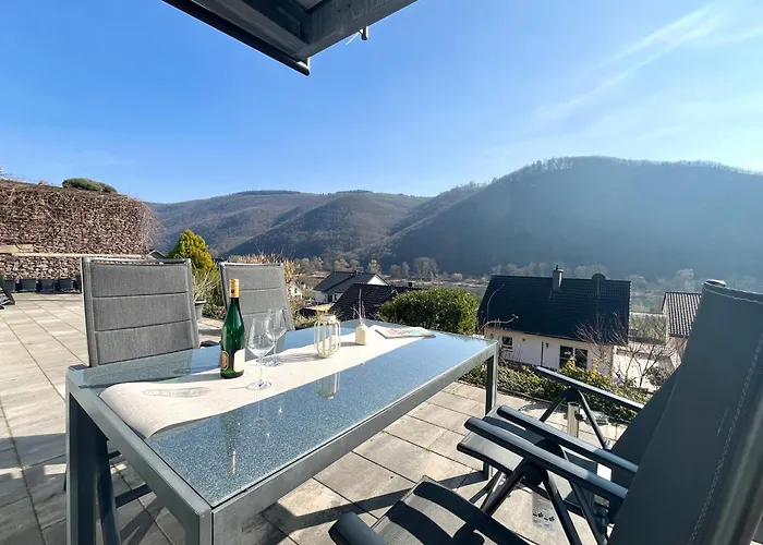 Apartamento Sonnenterrasse, 1-4 Personen, 2 Schlafzimmer, Grosse Terrasse Müden