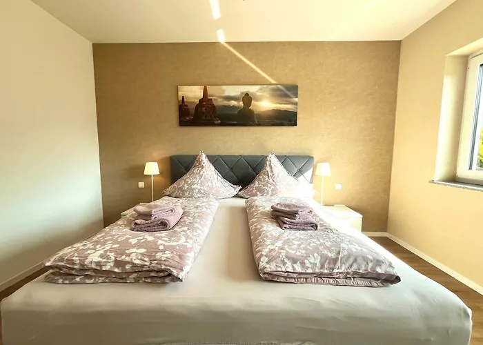 Sonnenterrasse, 1-4 Personen, 2 Schlafzimmer, Grosse Terrasse *