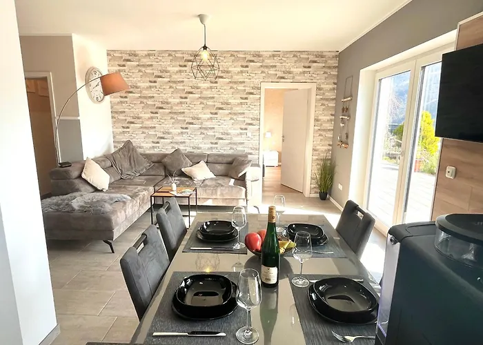 Apartamento Sonnenterrasse, 1-4 Personen, 2 Schlafzimmer, Grosse Terrasse *